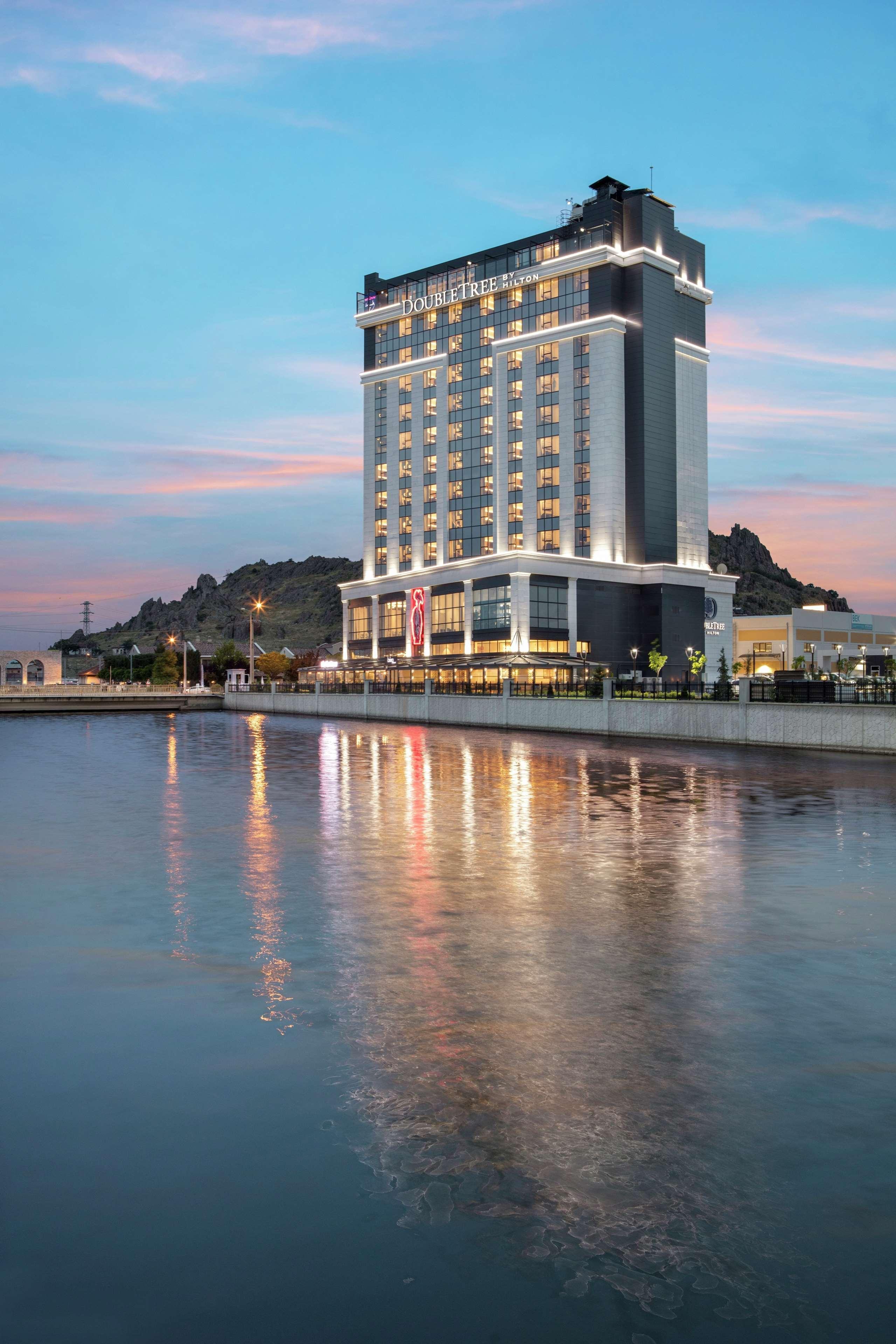 Hotel Doubletree By Hilton Afyonkarahisar Zewnętrze zdjęcie